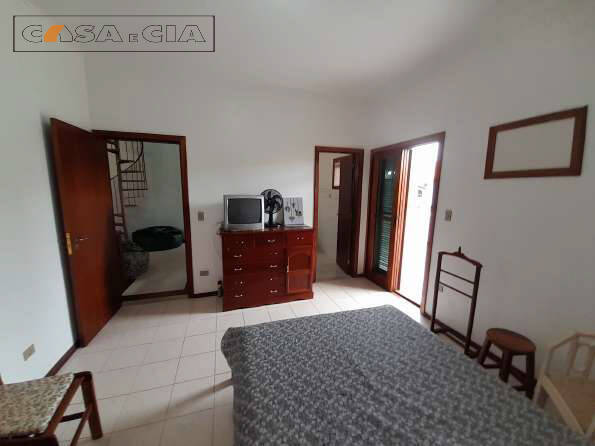 Casa de Condomínio à venda com 4 quartos, 381m² - Foto 12